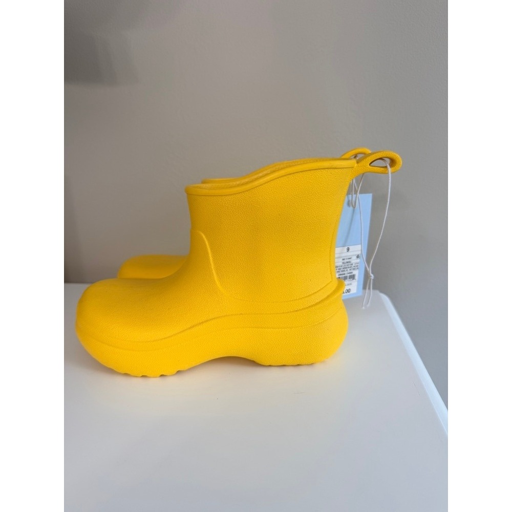 Cat & Jack Eli Rain Boots Kids Size 12 Yellow Waterproof Slip On NWT